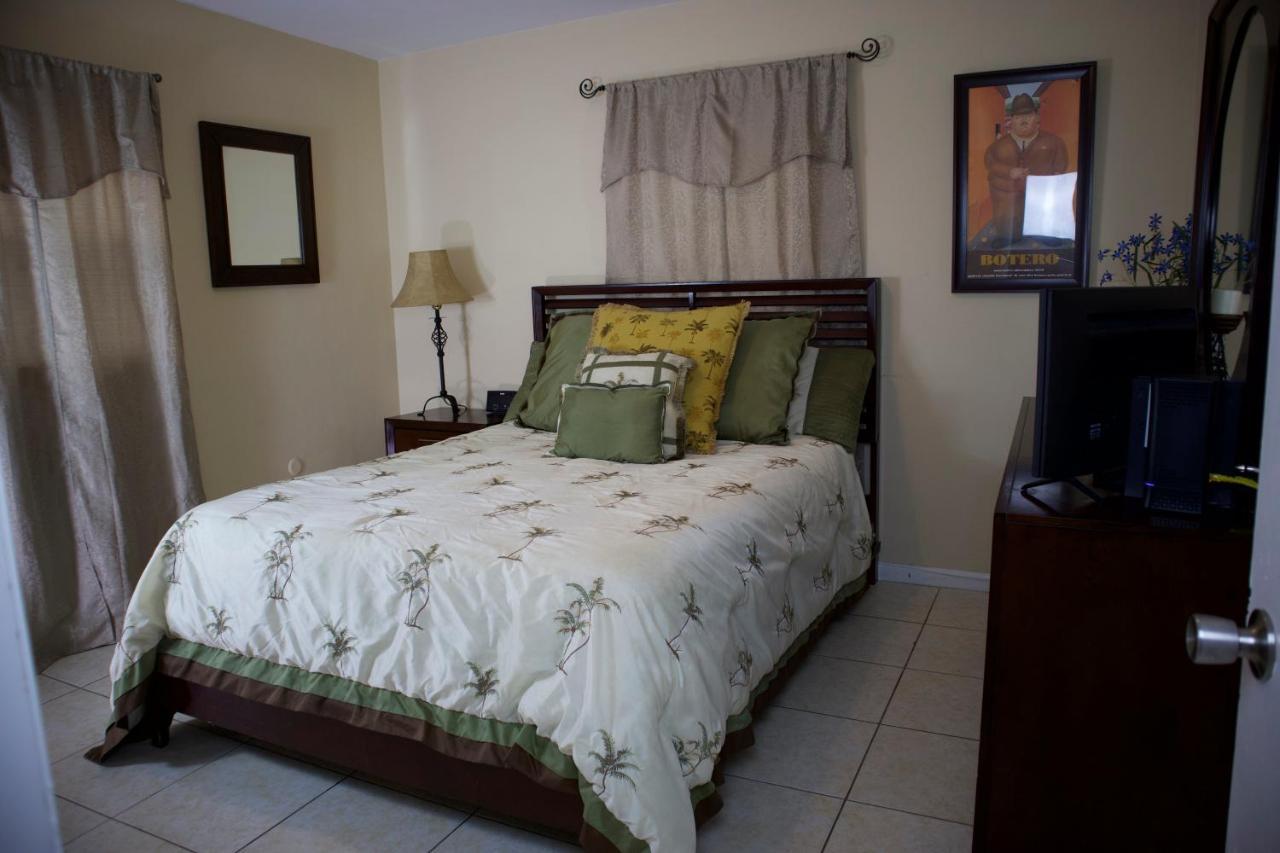 Great Location Near Downtown & Airport Villa Tampa Eksteriør billede