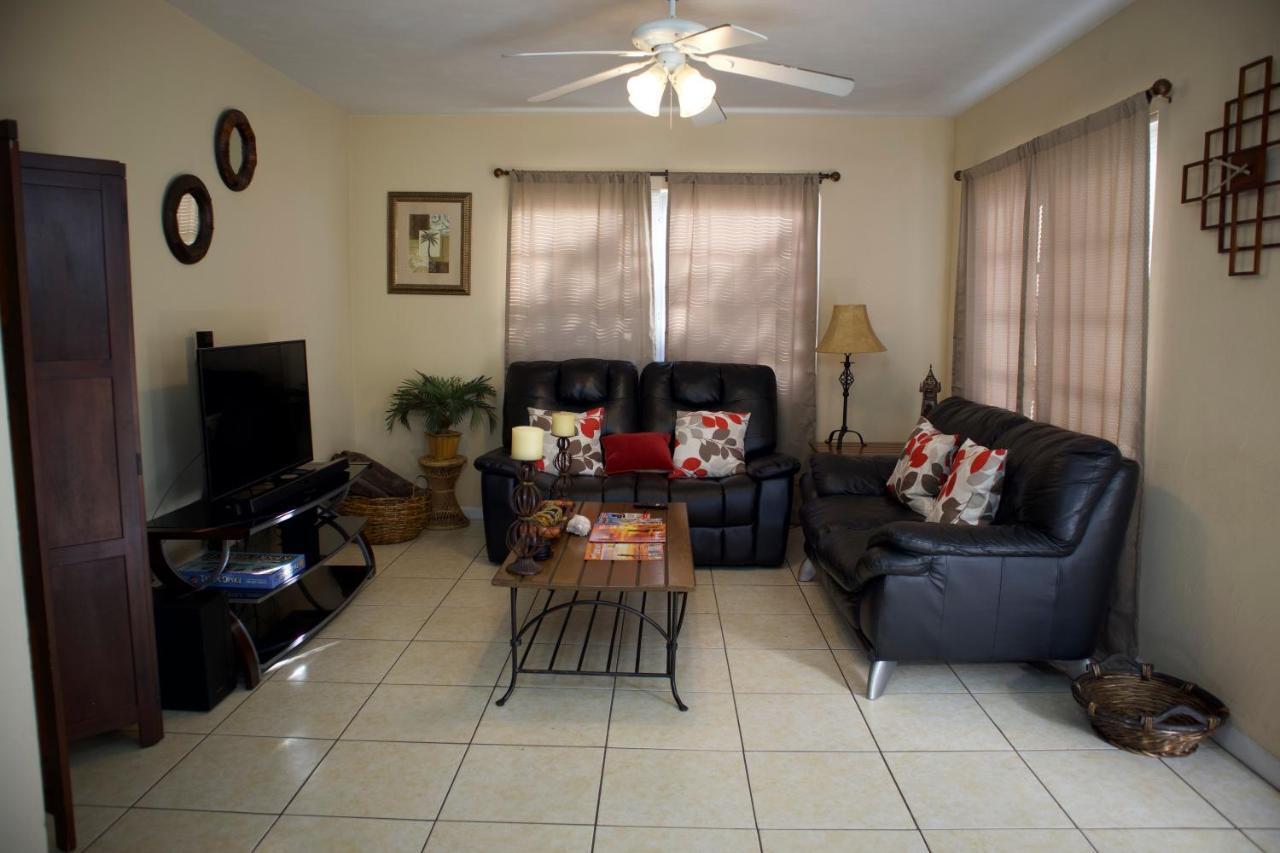 Great Location Near Downtown & Airport Villa Tampa Eksteriør billede