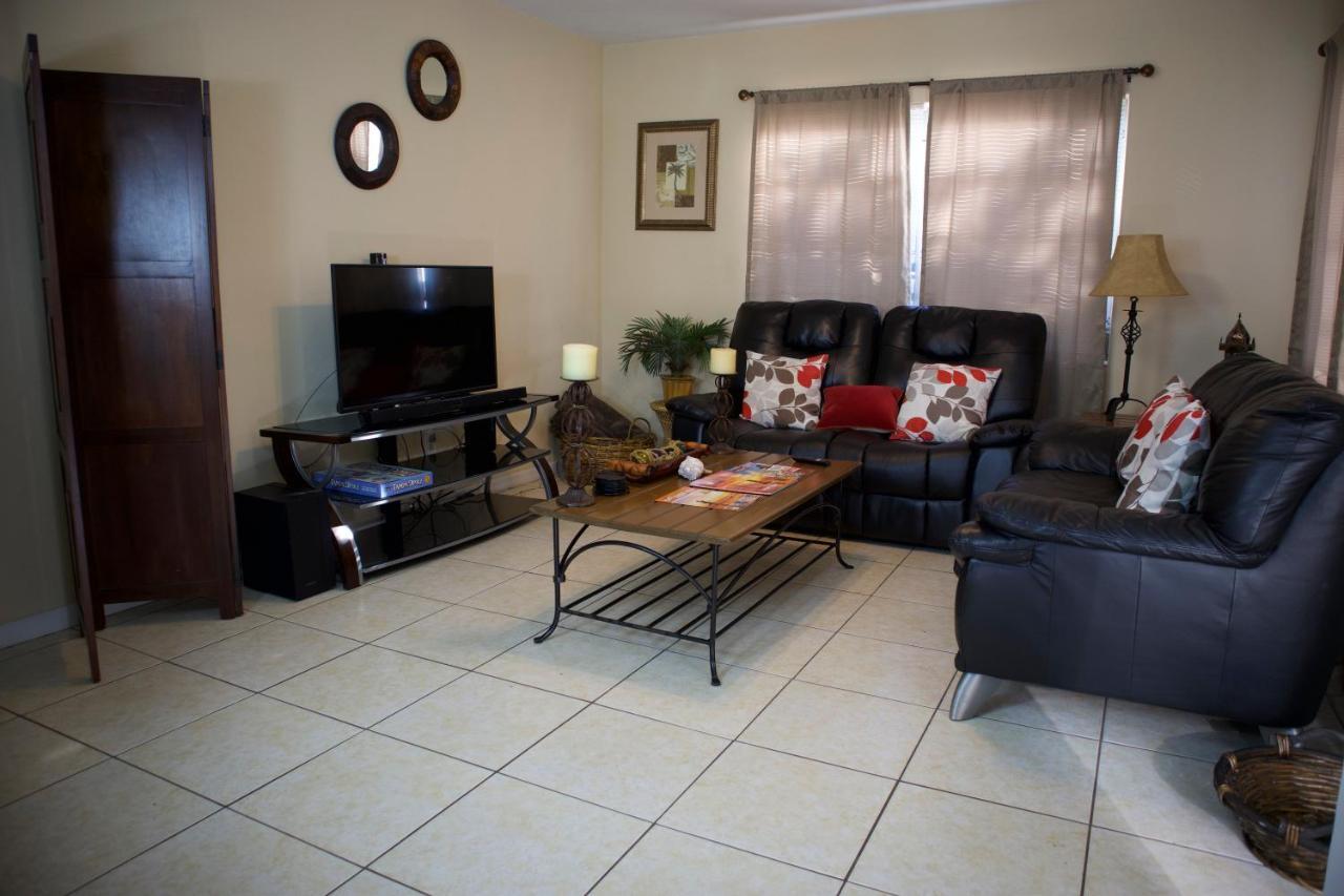 Great Location Near Downtown & Airport Villa Tampa Eksteriør billede